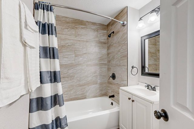 1532 Whitaker Avenue, Dallas, TX 75216