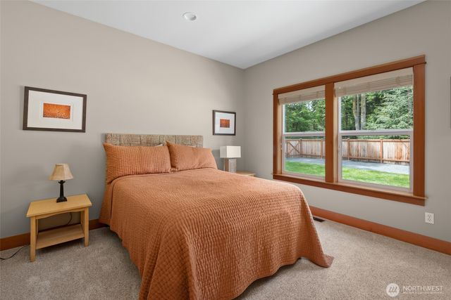 2106 Parker Road NE, Coupeville, WA 98239