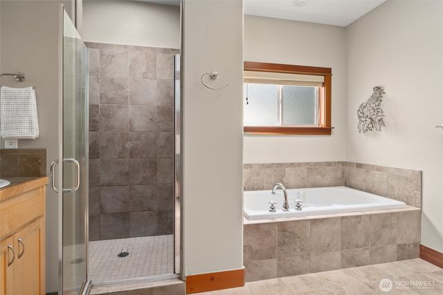 2106 Parker Road NE, Coupeville, WA 98239