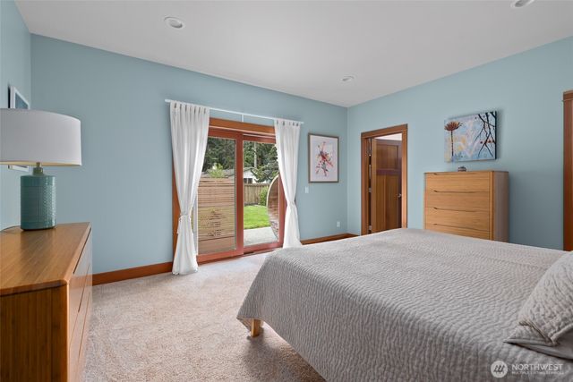 2106 Parker Road NE, Coupeville, WA 98239