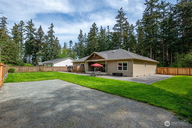 2106 Parker Road NE, Coupeville, WA 98239