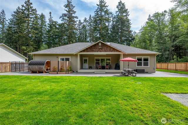 2106 Parker Road NE, Coupeville, WA 98239