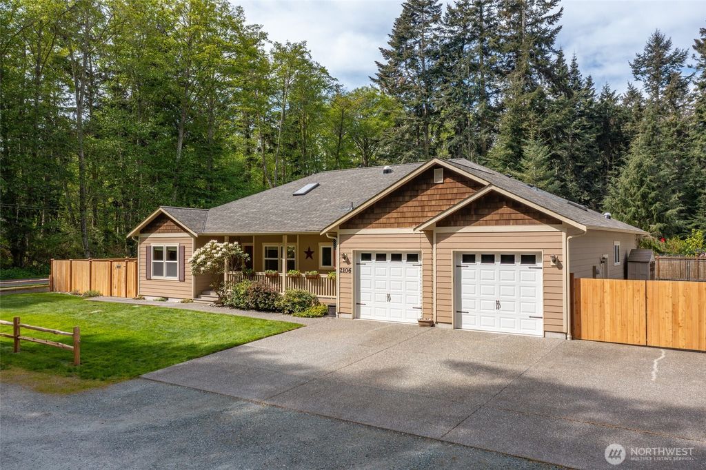 2106 Parker Road NE, Coupeville, WA 98239