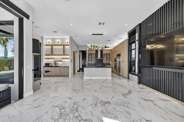 9739 Chianti Classico Terrace, Boca Raton, FL 33496