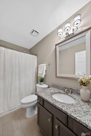 2203 Argonne Meadows Drive, Lake St Louis, MO 63367