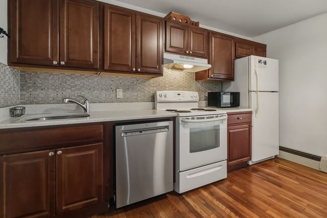 50 Monmouth St 1, Boston, MA 02128