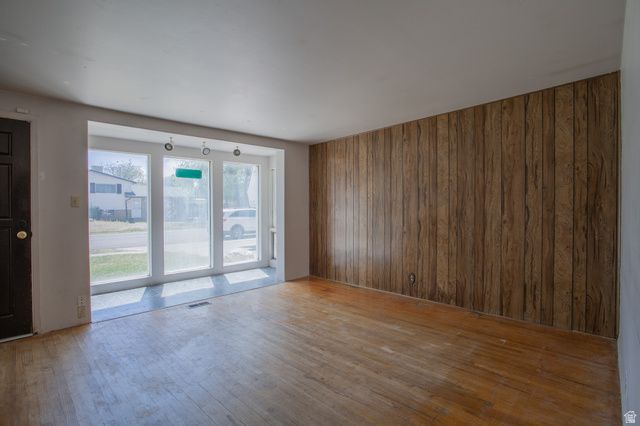 4380 W RUTGERS AVE, West Valley City, UT 84120