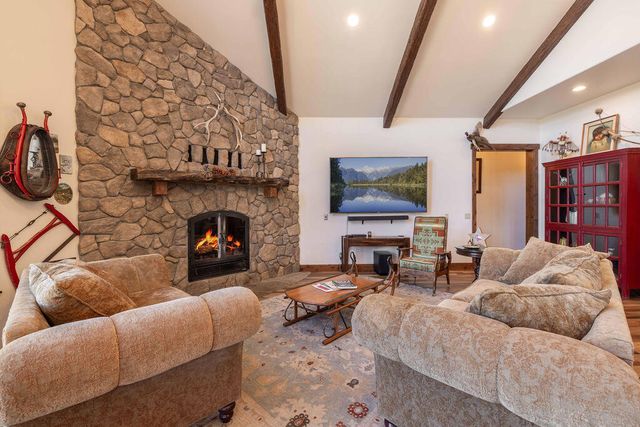 32311 Rim Of The World Drive, Fawnskin, CA 92333
