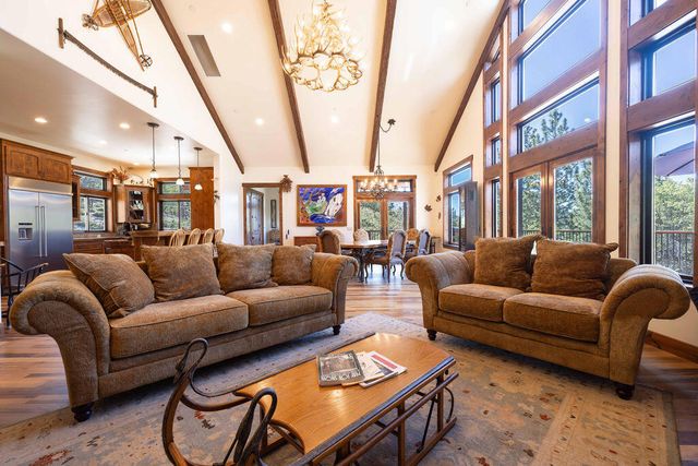 32311 Rim Of The World Drive, Fawnskin, CA 92333