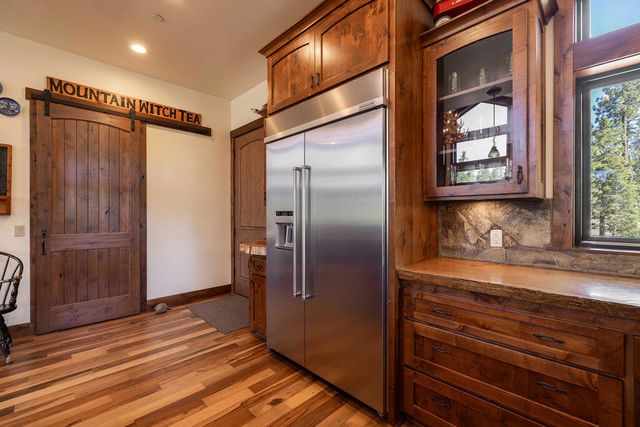32311 Rim Of The World Drive, Fawnskin, CA 92333