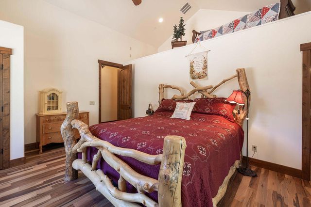 32311 Rim Of The World Drive, Fawnskin, CA 92333
