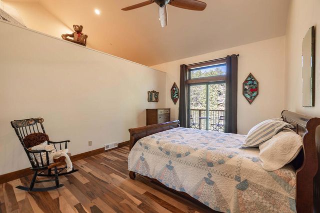 32311 Rim Of The World Drive, Fawnskin, CA 92333