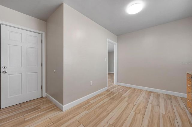 4213 DES PLAINES DRIVE, Sarasota, FL 34233