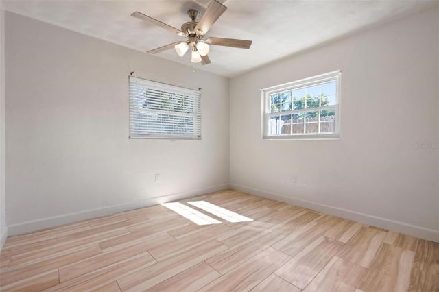 4213 DES PLAINES DRIVE, Sarasota, FL 34233