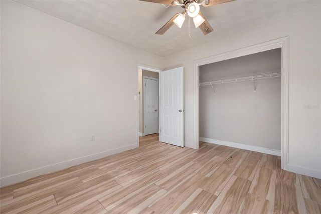 4213 DES PLAINES DRIVE, Sarasota, FL 34233