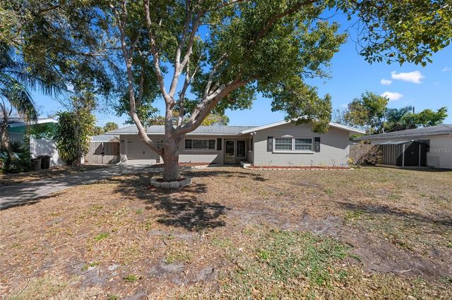 4213 DES PLAINES DRIVE, Sarasota, FL 34233