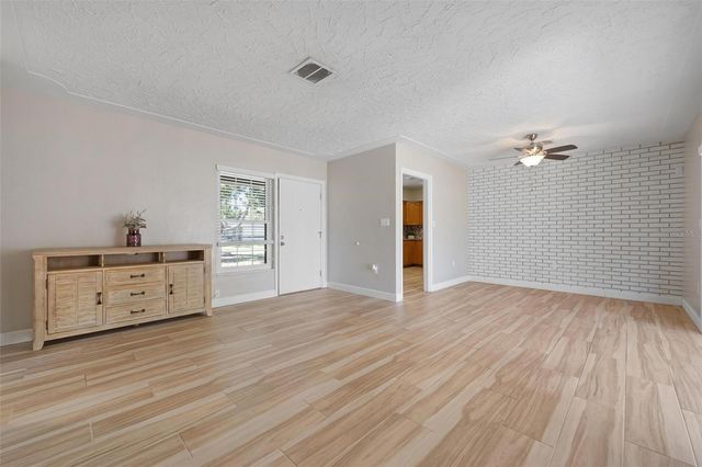 4213 DES PLAINES DRIVE, Sarasota, FL 34233