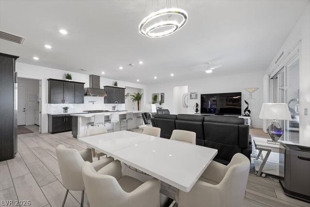 11272 Roman Helmet Street, Las Vegas, NV 89141