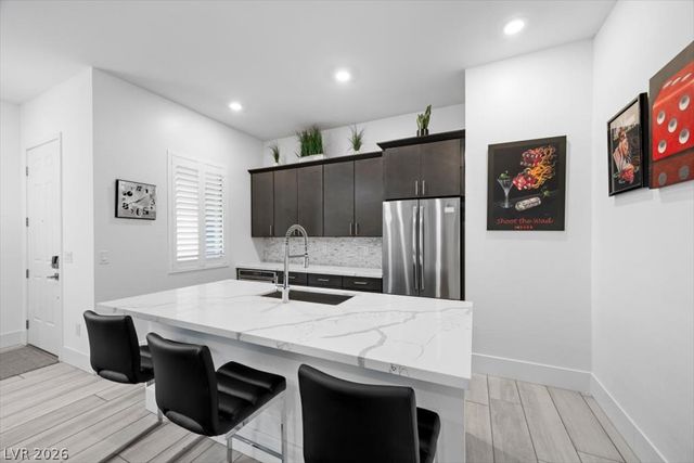 11272 Roman Helmet Street, Las Vegas, NV 89141