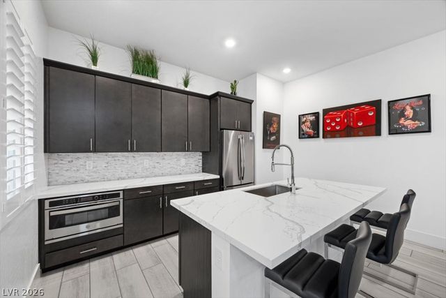 11272 Roman Helmet Street, Las Vegas, NV 89141