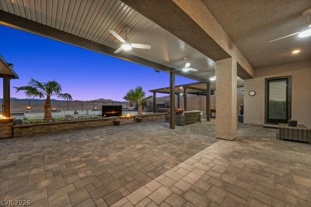 11272 Roman Helmet Street, Las Vegas, NV 89141