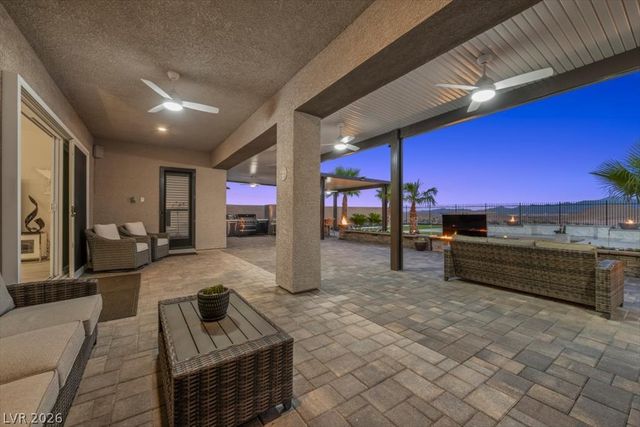 11272 Roman Helmet Street, Las Vegas, NV 89141