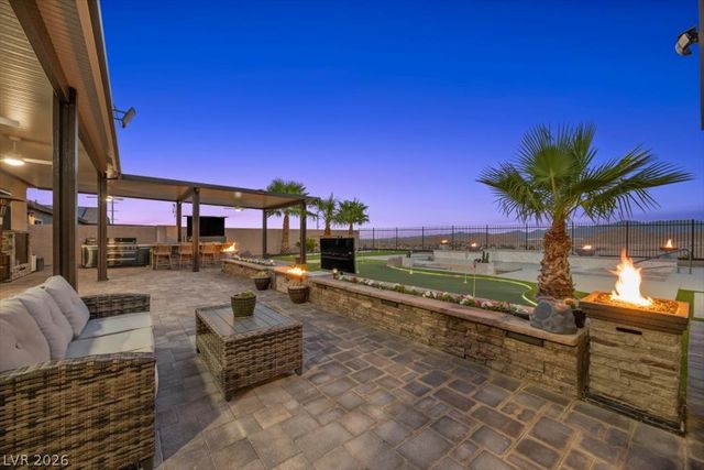 11272 Roman Helmet Street, Las Vegas, NV 89141