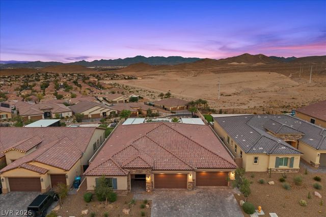 11272 Roman Helmet Street, Las Vegas, NV 89141