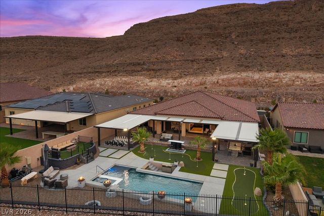 11272 Roman Helmet Street, Las Vegas, NV 89141