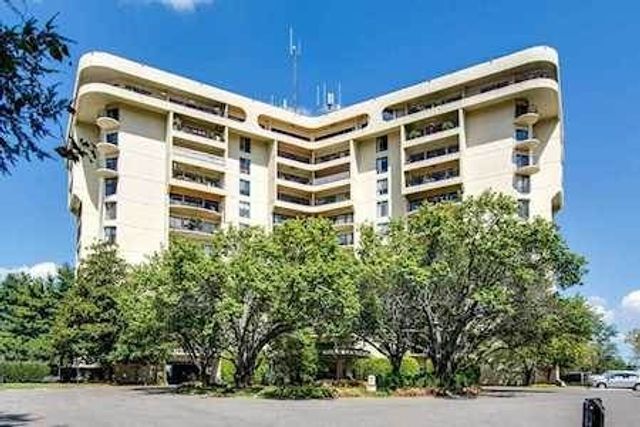 6666 Brookmont Ter Apt 106, Nashville, TN 37205