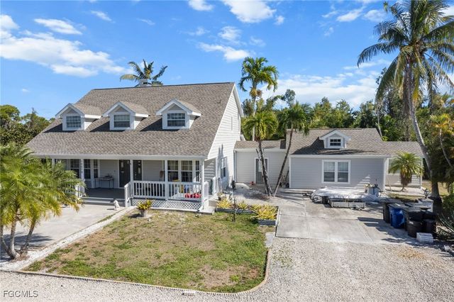 12570 Aubrey LN, Bokeelia, FL 33922