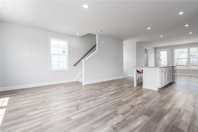 2011 Stanford LN, Newport News, VA 23608