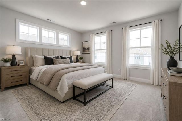 2011 Stanford LN, Newport News, VA 23608