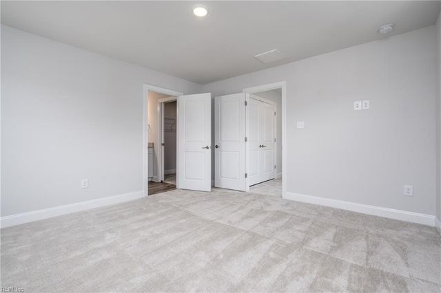 2011 Stanford LN, Newport News, VA 23608