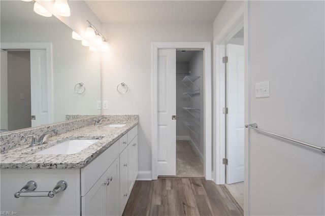 2011 Stanford LN, Newport News, VA 23608