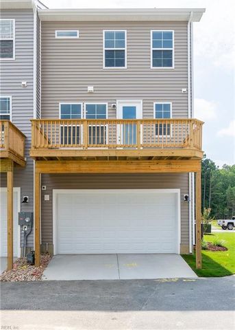 2011 Stanford LN, Newport News, VA 23608