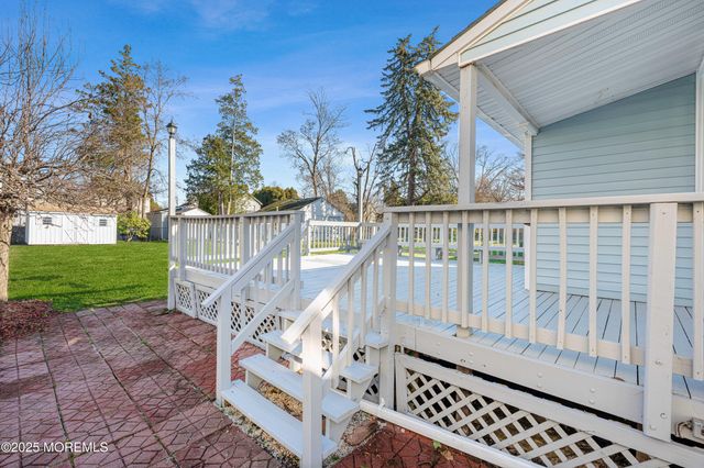 21 Henry Street, Freehold, NJ 07728