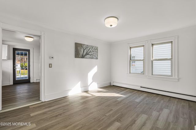 21 Henry Street, Freehold, NJ 07728