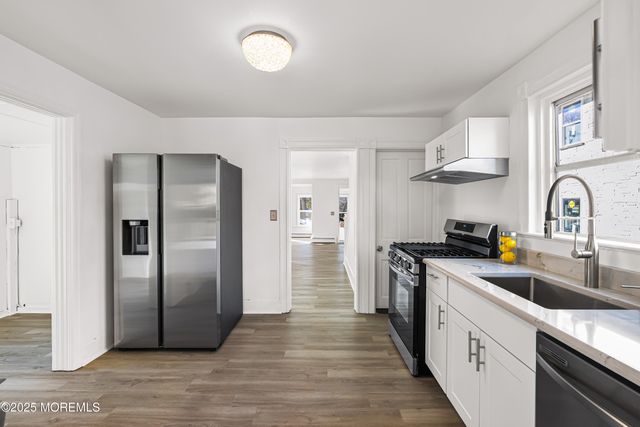 21 Henry Street, Freehold, NJ 07728