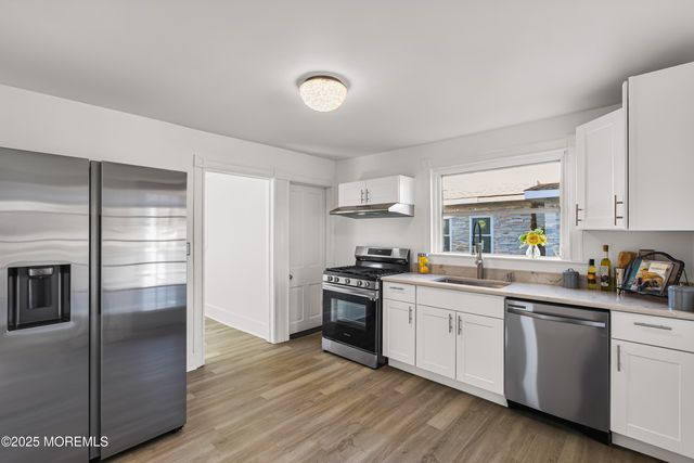 21 Henry Street, Freehold, NJ 07728