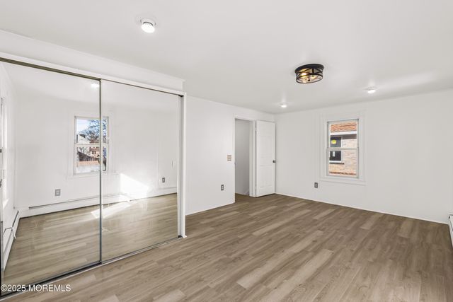 21 Henry Street, Freehold, NJ 07728