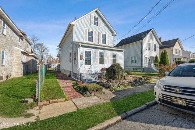 21 Henry Street, Freehold, NJ 07728