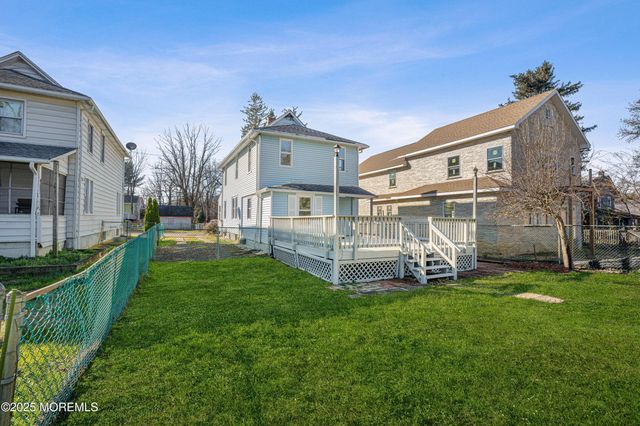 21 Henry Street, Freehold, NJ 07728