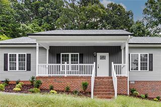 932 Friendly Circle, Asheboro, NC 27205