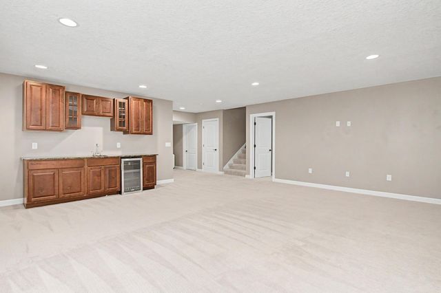 801 Yellowstone Trail, Waconia, MN 55387
