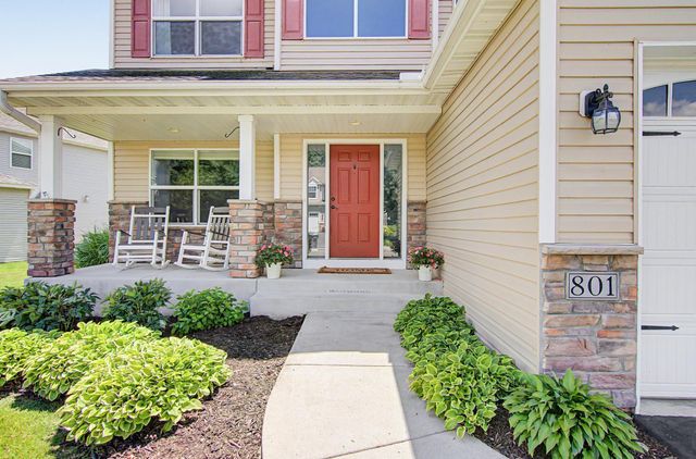 801 Yellowstone Trail, Waconia, MN 55387