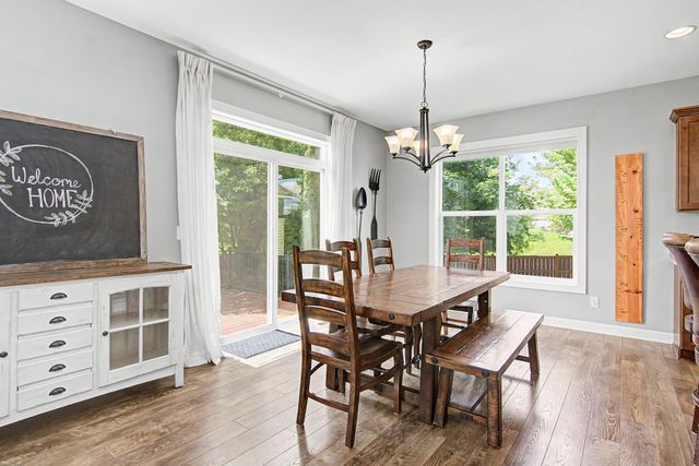801 Yellowstone Trail, Waconia, MN 55387