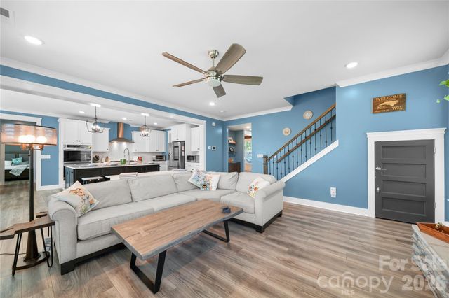 2843 Shumard Drive, Gastonia, NC 28054