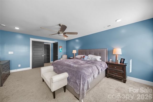 2843 Shumard Drive, Gastonia, NC 28054