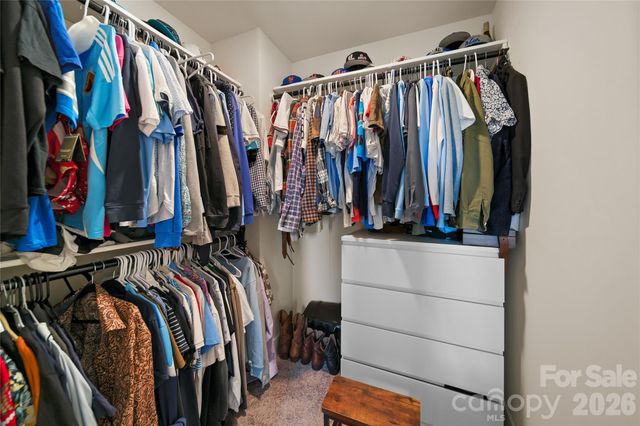 2843 Shumard Drive, Gastonia, NC 28054